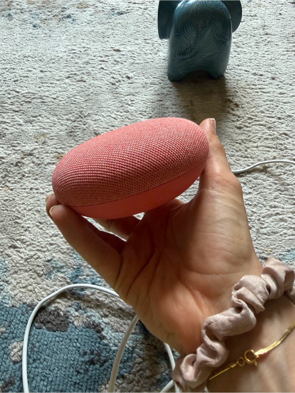Google Home Mini First Genration - Picture 2 of 4